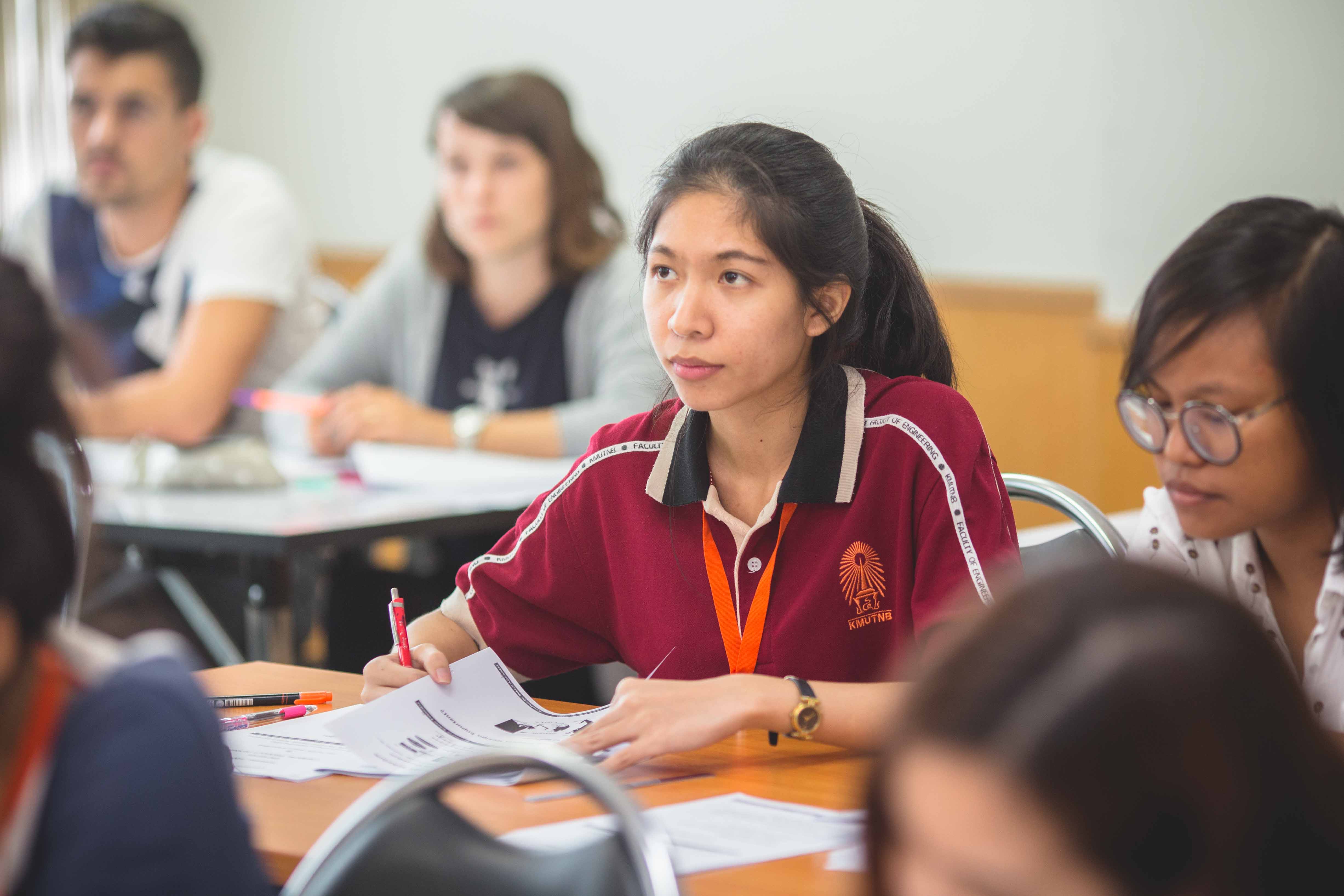 Scholarship for particularly involved international students picture